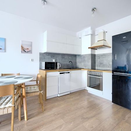 Apartament Bałtycka z ogródkiem Kołobrzeg Exterior foto