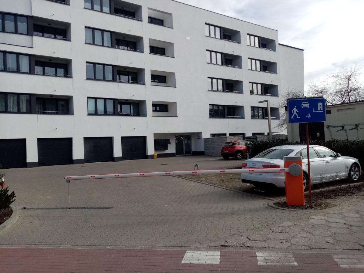 Apartament Bałtycka z ogródkiem Kołobrzeg Exterior foto